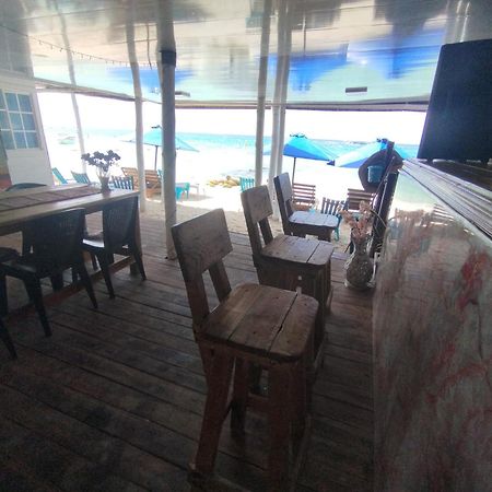 פלאיה בלנקה Hostal Lamar Baru Donde Gertrudis מראה חיצוני תמונה