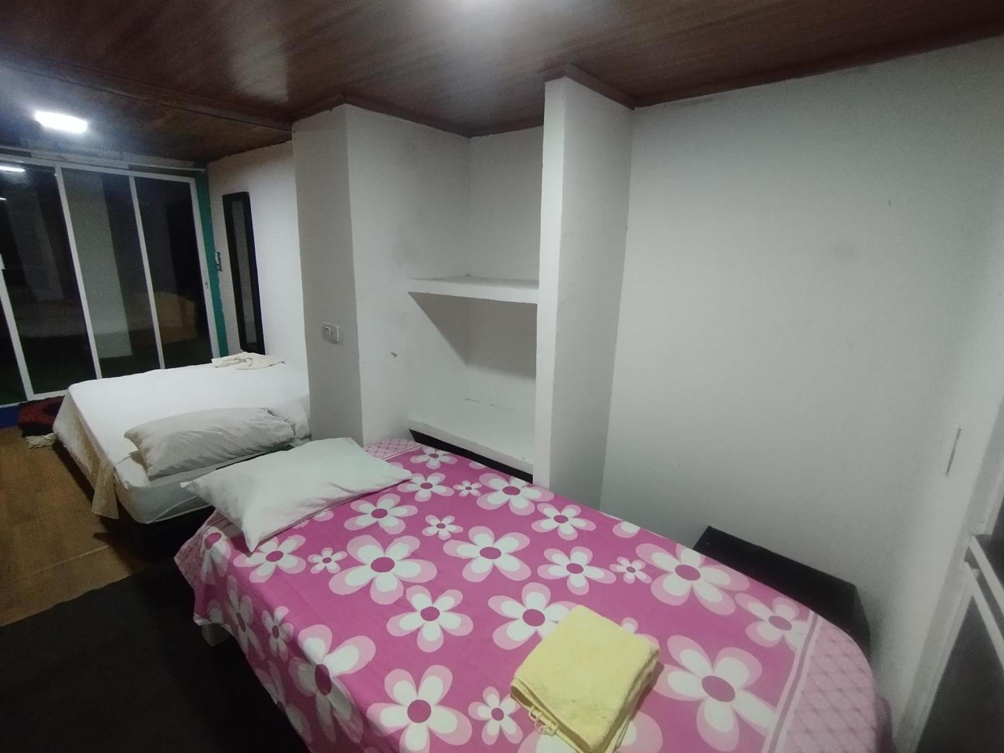 פלאיה בלנקה Hostal Lamar Baru Donde Gertrudis מראה חיצוני תמונה